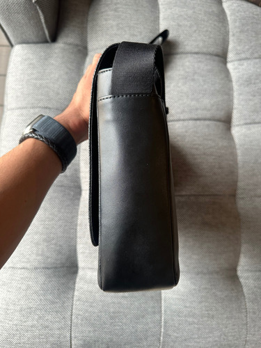 Michael Kors Messenger Portalaptop Mochila Gris Gris Liso (Usado)