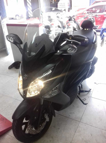 Sym- Joimax 300i Perfecto Estado