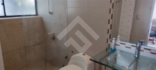 Imagen 16 de 17 de Casa En Venta De 4 Dorm. En Viña Del Mar