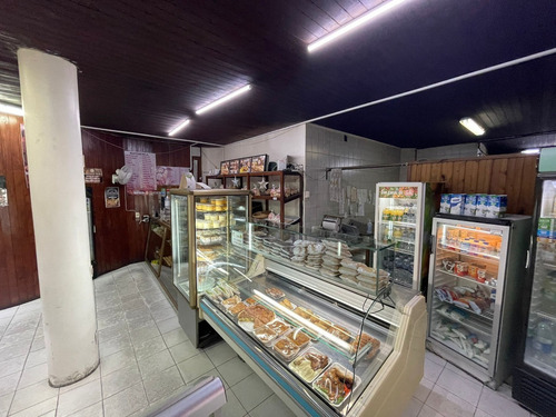Imagen 11 de 14 de Panadería Y Rotisería Macari Vende