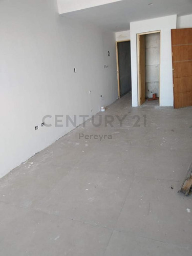 12 Entre 38 Y 39. Departamento Duplex A Estrenar En Venta. La Plata
