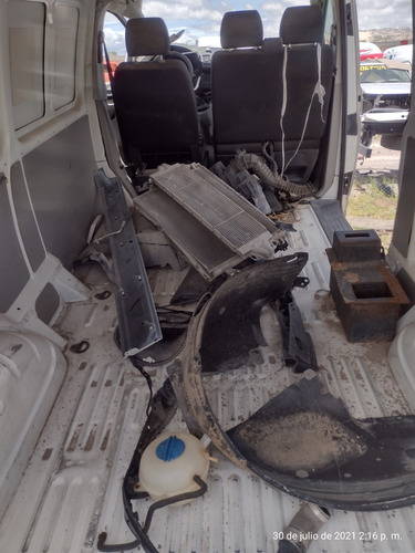 Imagen 2 de 10 de Volkswagen Transporter 2015 Por Partes Refacciones Yonke