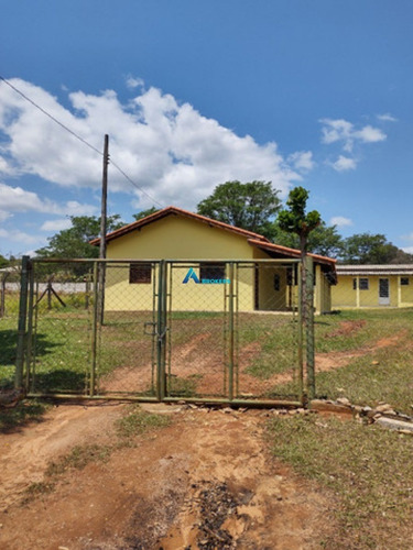 Chácara C/ 780 M² - Edícula/churrasqueira - Rodovia Dom Gabriel Paulino Bueno Couto. - Ch00238 - 68730141