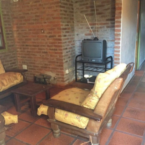 Imagen 5 de 21 de V076 - Excelente Duplex En Venta, Gas Natural, Zona Residencial