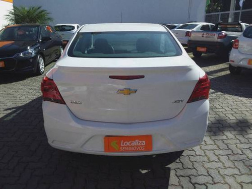 Imagem 2 de 9 de Chevrolet Onix 1.0 Flex Manual