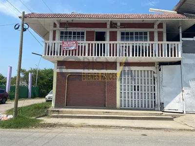 Local comercial en renta