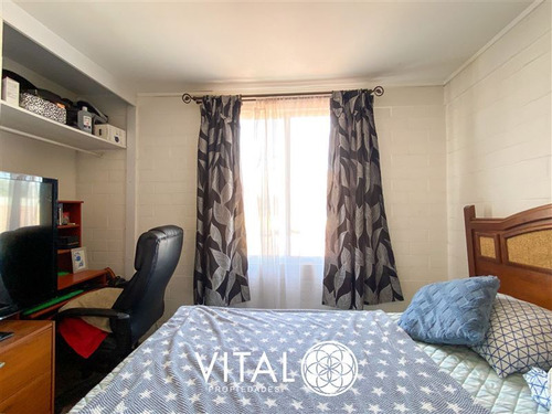 Casa En Venta De 3 Dormitorios Y 1 Baño En Puente Alto