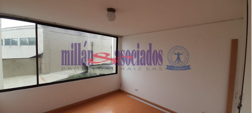 Apartamento En Venta En Avenida Santander- Manizales (51992).