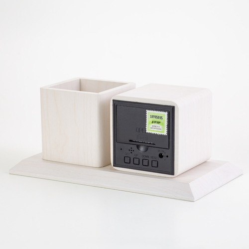 Imagen 4 de 4 de Reloj Con Lapicero Escritorio Ideal Regalo Usb O Pilas.