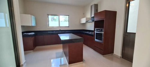 Casa En Venta Para Inversión En Montebello