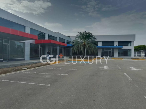 Cgi+luxury Cumana Ofrece En Venta * C.c Palma Caribe*   Local De 300m2