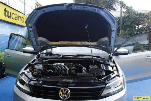 Volkswagen Jetta 2.0 Comfortline