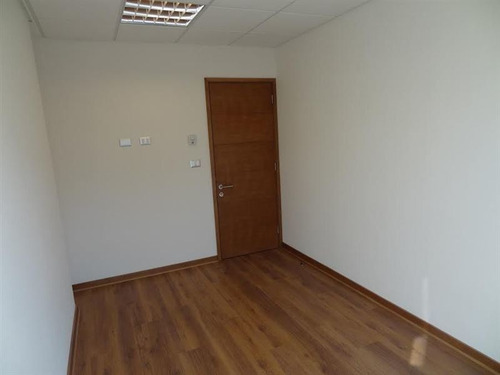 Oficina En Venta De 1 Privado En Vitacura