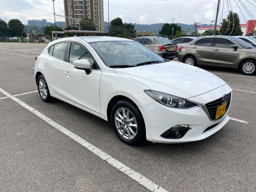 Mazda 3 2.0 Touring