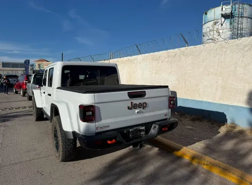 Jeep JT 3.6 V6 Mojave 4X4 At
