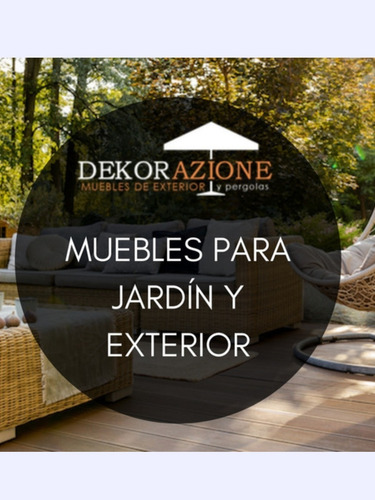 Juego De Jardín O Terraza. Mesa Con 4 Sillas Y Sombrilla.