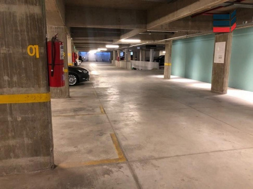 Imagen 4 de 6 de Cochera En Venta - Centro De Lujan