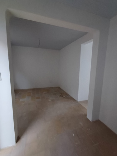 Alquiler Apartamento 1 Dormitorio Patio Lavadero Perez Caste