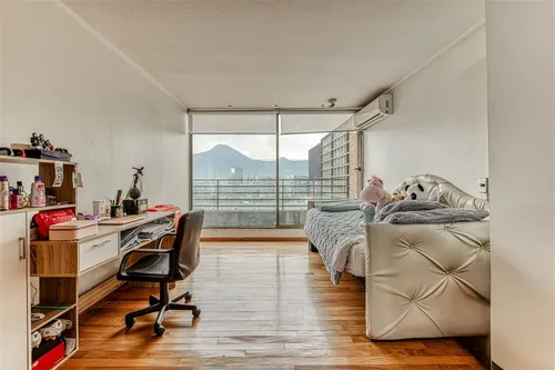 Penthouse En Venta De 4 Dorm. En Vitacura