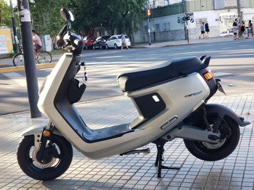Imagen 7 de 7 de Moto Electrica, Nuuv M+