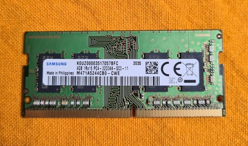 Memoria Ram Samsung Ddr4 3200mhz 1rx16 4gb  Para Notebook 