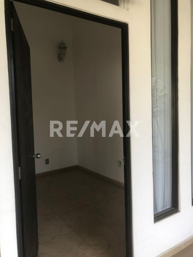 Casa Venta Alameda Amplia Nueva Y Funcional