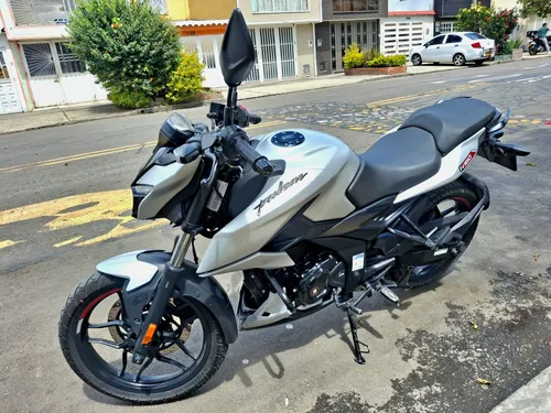 Pulsar N160 2024