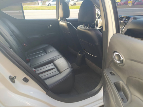 Nissan Versa VERSA SL 1.6 16V FlexStart 4p Mec.