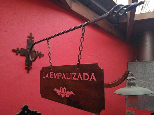 Cartel Hierro Calado
