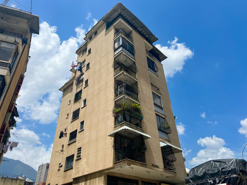 En Venta Apartamento En Bello Monte. Libertador Caracas