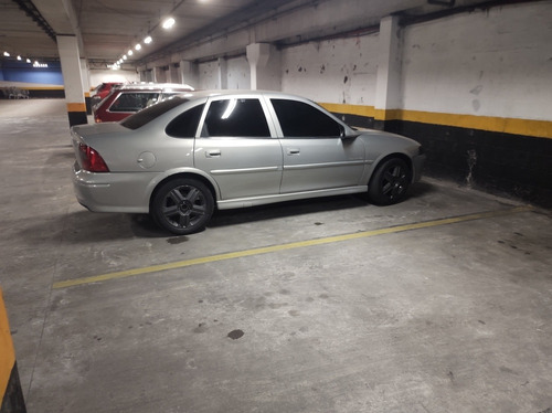 Imagem 1 de 8 de Chevrolet Vectra 2005 2.0 Expression 4p