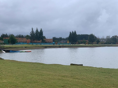 Imagen 17 de 18 de Dpto Venta 4 Ambientes Canning Vista Lago