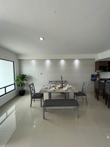 Estrena Casa En Meseta Habitat Residencial, 3 Recamaras, 3.5 Baños, Preciosa !!