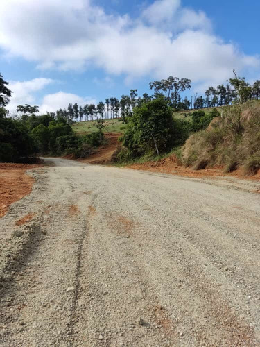 Imagem 2 de 27 de 01- Terrenos A 30 Minutos De Guarulhos E 45 Da Capital !