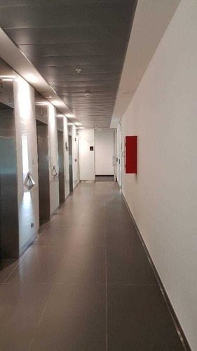Imagen 2 de 7 de Oficina Nueva / Av. Las Condes / San Damian.