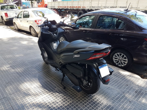 Kymco Xtown 250 Negro Mate