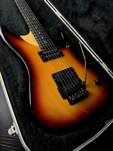 Washburn N4 Nuno Bettencourt Signature Sunburst 1997 Usa