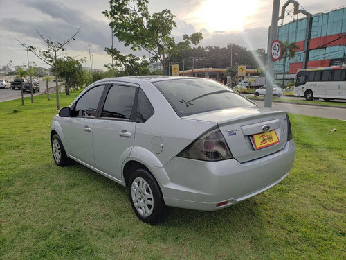 Imagem 3 de 12 de Ford New Fiesta Sedan 1.6 Se (flex)