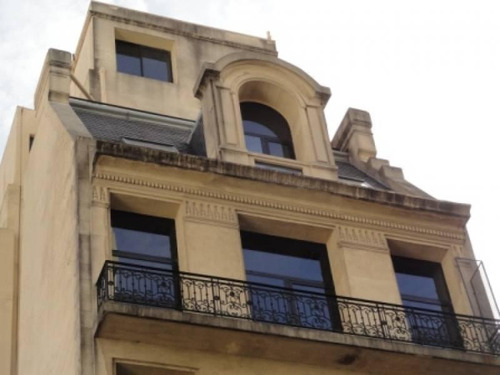 Edificio De Oficinas En Venta Con Renta