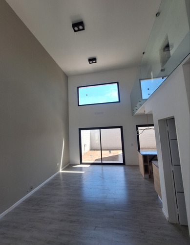 Vendo Duplex B° Manantiales