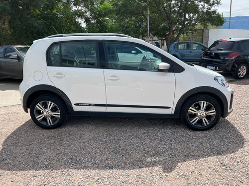 Volkswagen Up! 1.0 Cross Up!