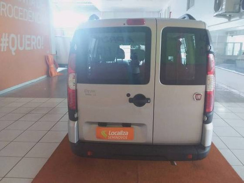 Imagem 2 de 15 de Fiat Doblò 1.8 Mpi Essence 7l 16v Flex 4p Manual