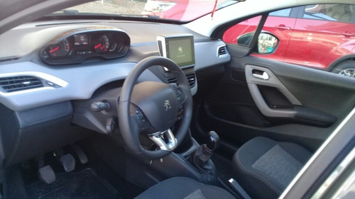 Peugeot 208 1.2 Allure 82cv 5p 2020