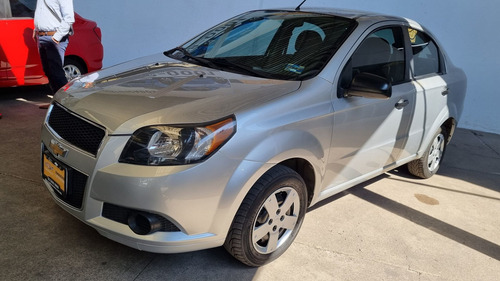 Imagen 1 de 10 de Chevrolet Aveo 2017 1.6 Ls Mt