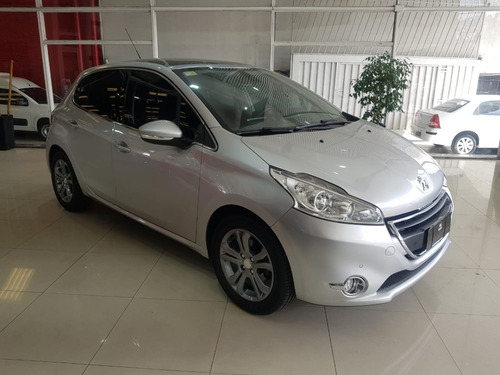 Peugeot 208 Feline 1.6 2013