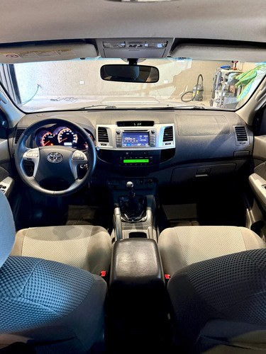 Toyota Hilux Pick-Up 3.0 Cd Srv 171cv 4x2 - B3
