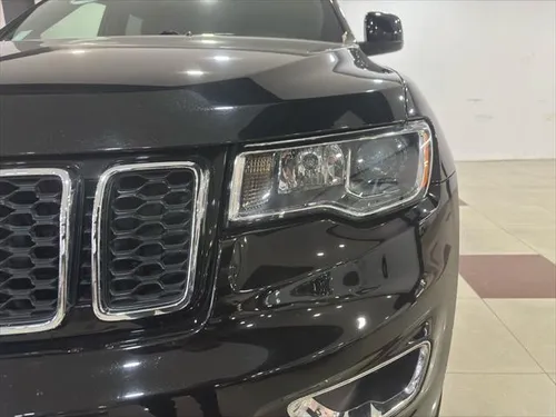 Jeep Grand Cherokee 2021