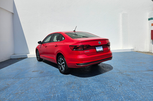 Volkswagen Virtus 1.6 Msi Tiptronic