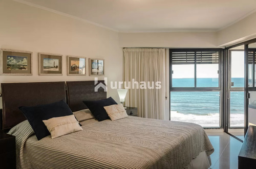 Alquiler Apartamento Tres Dormitorios Punta Del Este Playa Brava Edificio Torre Cristal