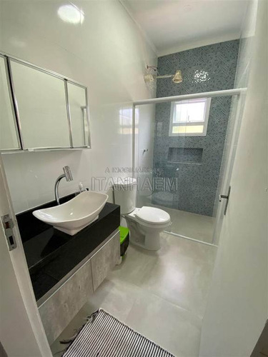 Imagem 6 de 14 de Casa Linda A Venda Em Itanhaém.